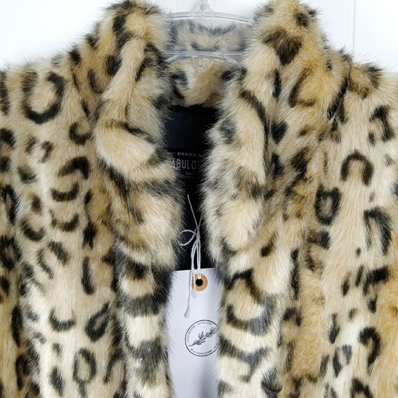 ~~SOLD~~~NWT-Donna Salyers Signature Leopard Faux Fur Coat - Picture 6 of 8
